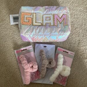 Iridescent Makeup 💄 GLAM Bag! With 3 furry  hair Clips. Pink, Sable and White!